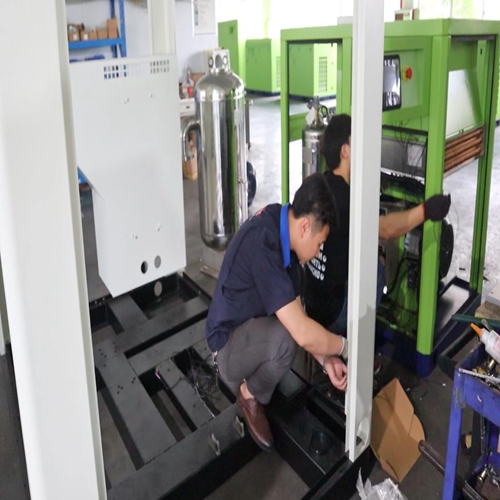 无油空压机和有油空压机那个更耐用